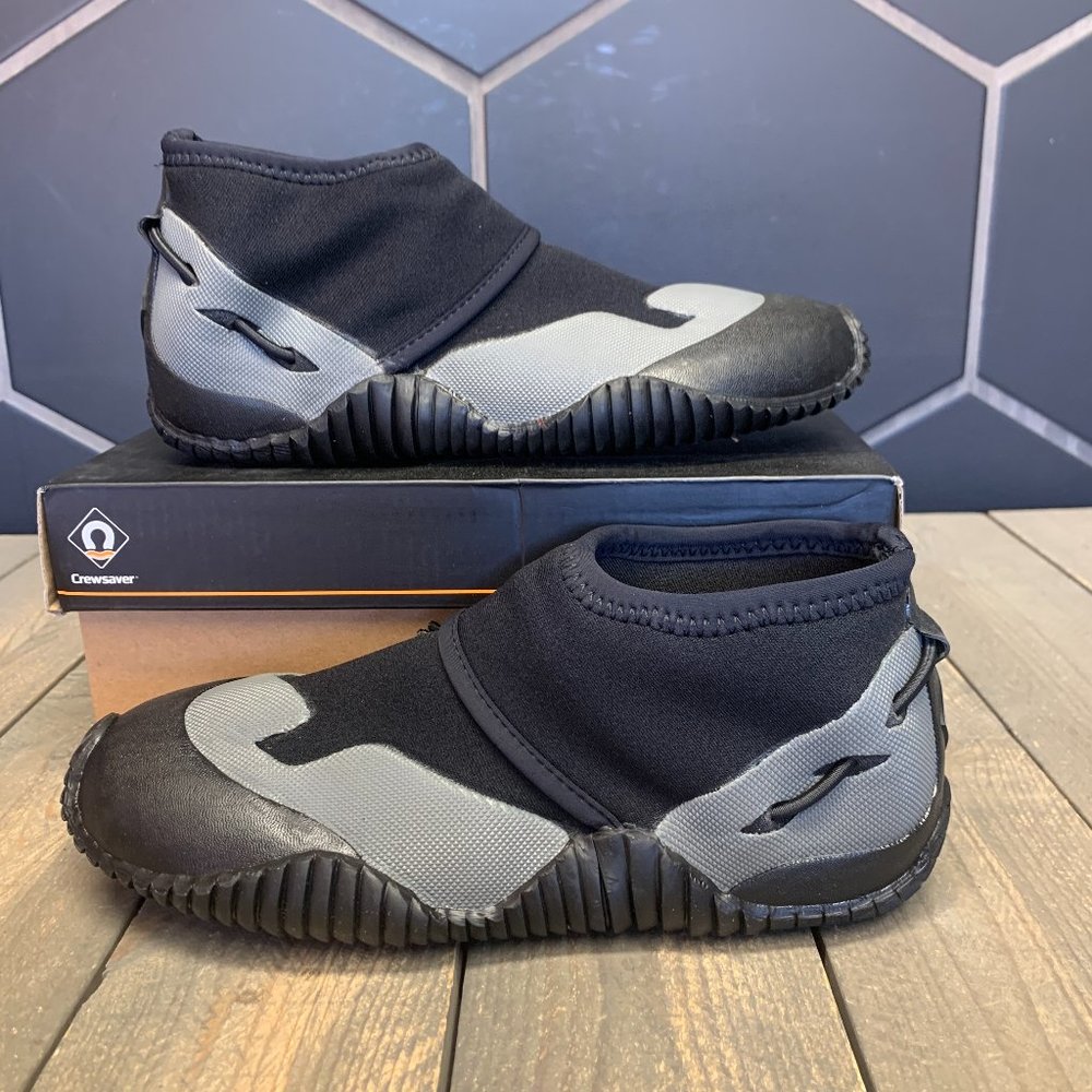 ~New W/ Box! Mens Crewsaver Granite Shoe Black Grey 3MM Neoprene Boat Size 6